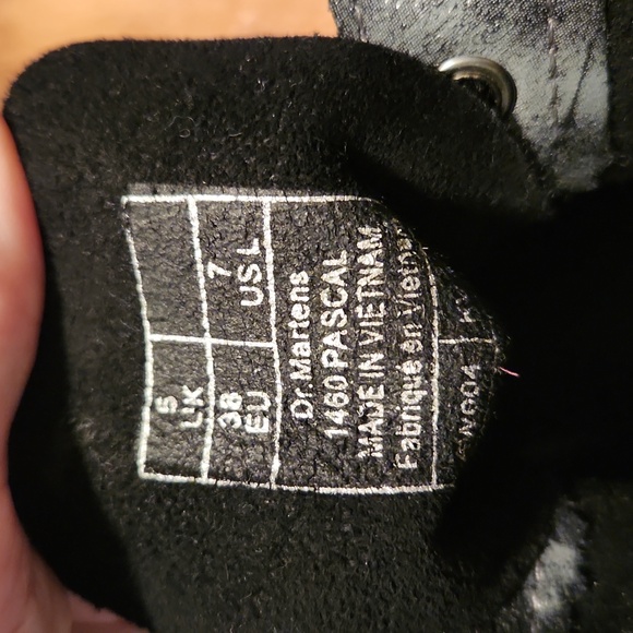 Dr.Martens women's size 7 1460 Pascal tie dye black+charcoal boots EUC - Picture 3 of 5